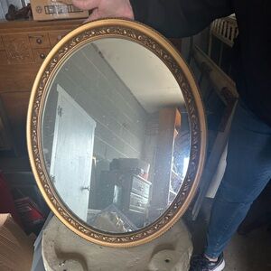 Antique Gold Leaf Oval Mirror